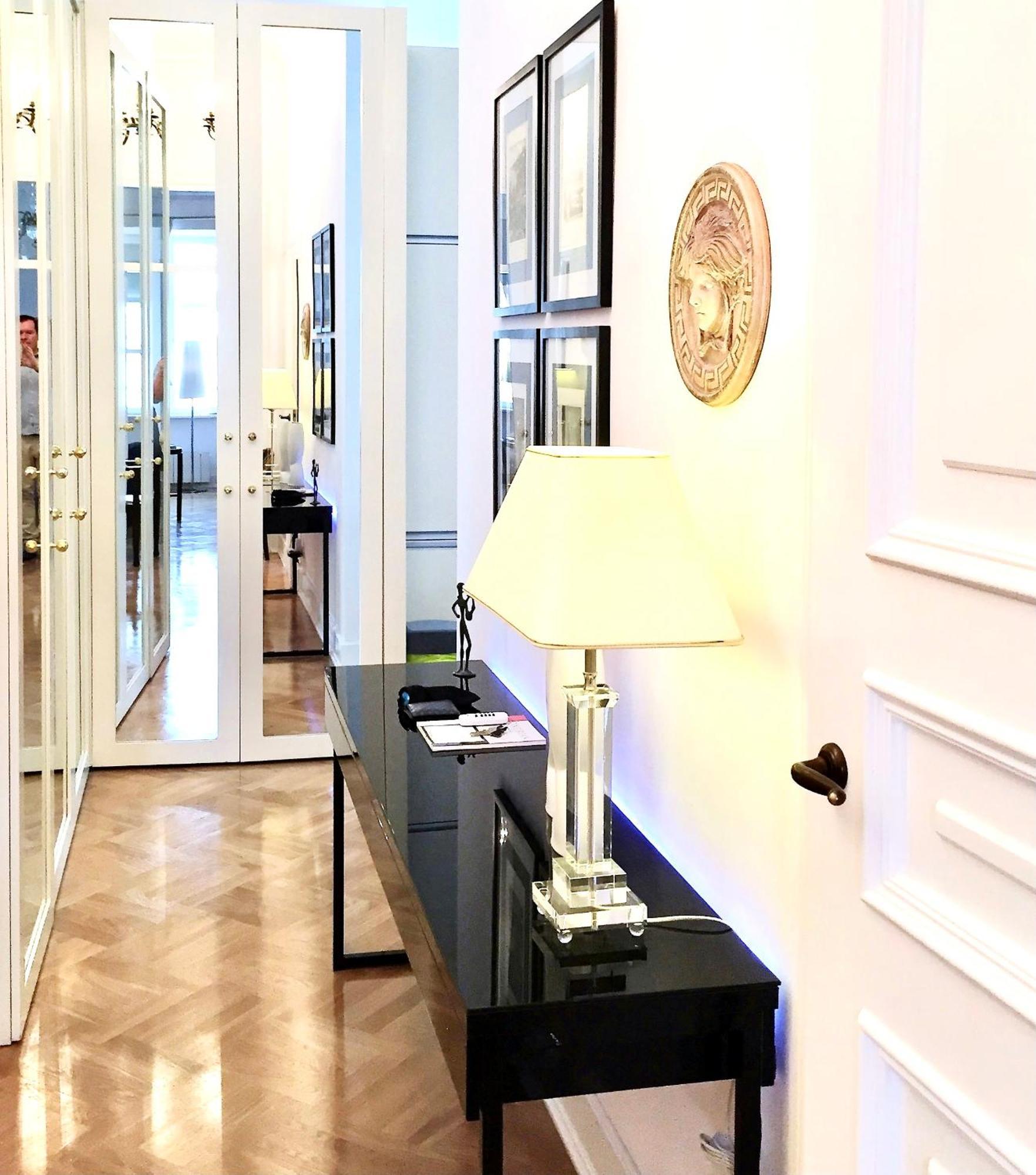 Mondrian Luxury Suites & Apartments Market Square IV Warszawa Rom bilde